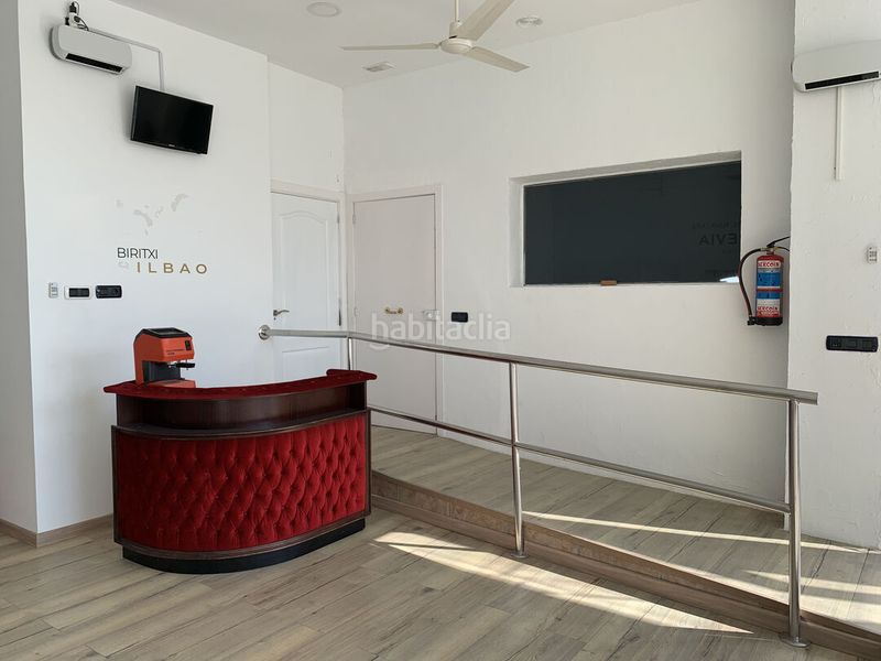 Foto fa7d9b8a-a54f-466a-946d-61a540c3a712. Local comercial a Zamudio