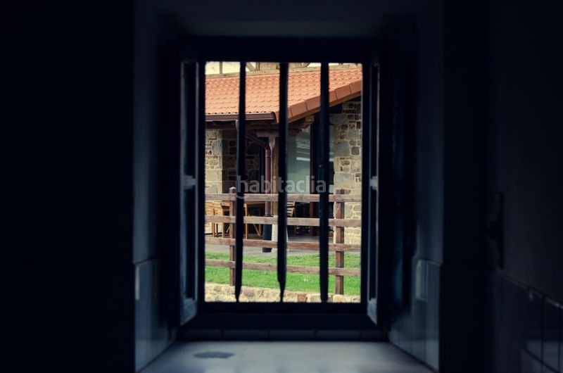 Foto d3cf3840-5f10-4c12-9da7-f53d81aeeb64. Masia amb aparcament a Zeanuri