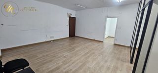 Rent Business premise in Ensanche - Moyua - Diputación. Bilbao centro calle ledesma. inmobiliaria mitxelena ofrece en ex