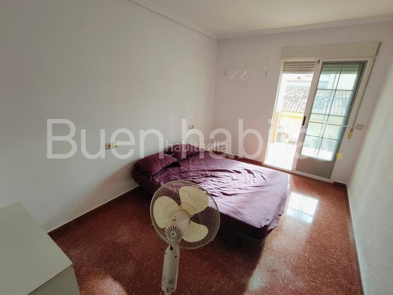 Foto 25cf16f9-b7fd-4c98-bbac-2481c44e0394. Alquiler ático piso disponible en Vallada