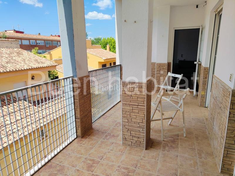 Foto 27c2cbef-c157-4f1d-b539-a89047e1bad3. Alquiler ático piso disponible en Vallada