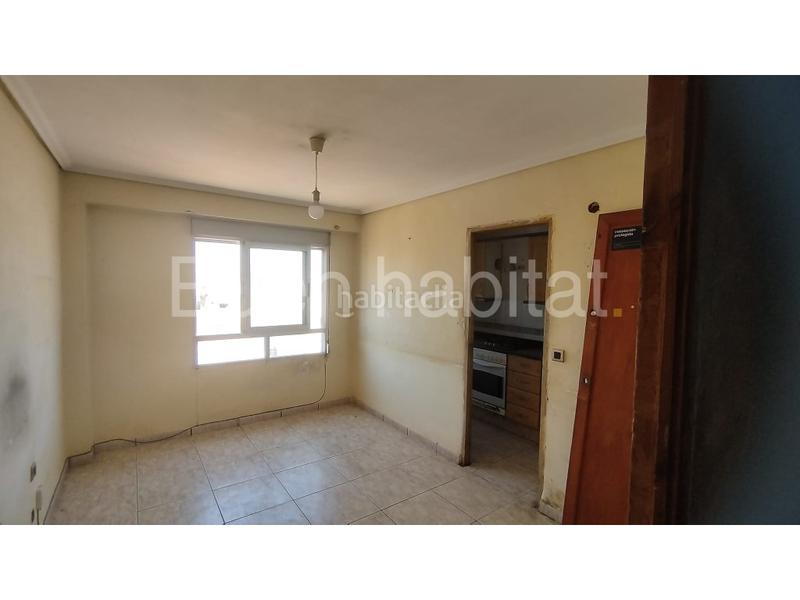 Foto d540fb5a-d001-47c0-ae07-9291347ee5a1. Piso  en venta en vilareal en Avenida Alemania-Italia Villarreal / Vila - real