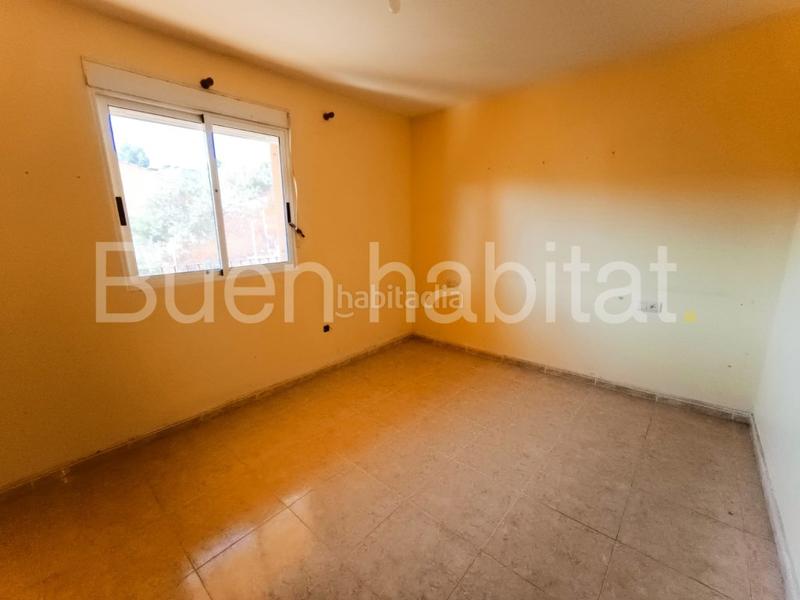 Foto 13b111fc-717e-4bfe-b86f-9b518c0bc2c0. Xalet amb aparcament a Turís