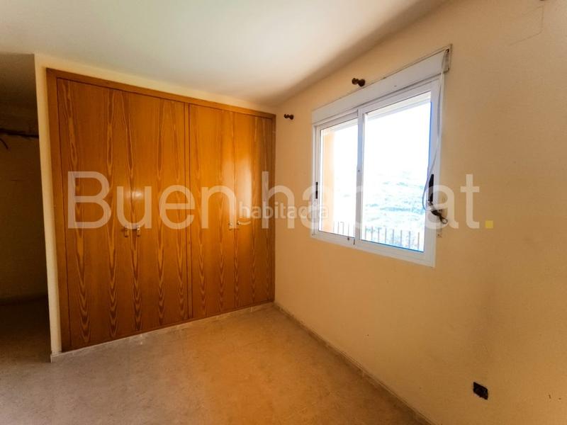 Foto 9990d081-f2ee-4162-b250-2eefcfea71b6. Xalet amb aparcament a Turís