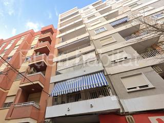 Pis a Calle cardenal cisneros 48. Piso amplio y luminoso en pleno centro de gandia