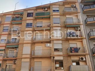 Pis a Calle valencia 4. Piso luminoso en venta en xirivella