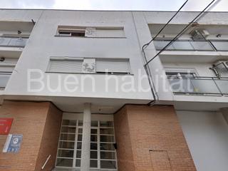 Pis  Calle cervantes 25. Piso de 3 habitaciones en venta en ador valencia