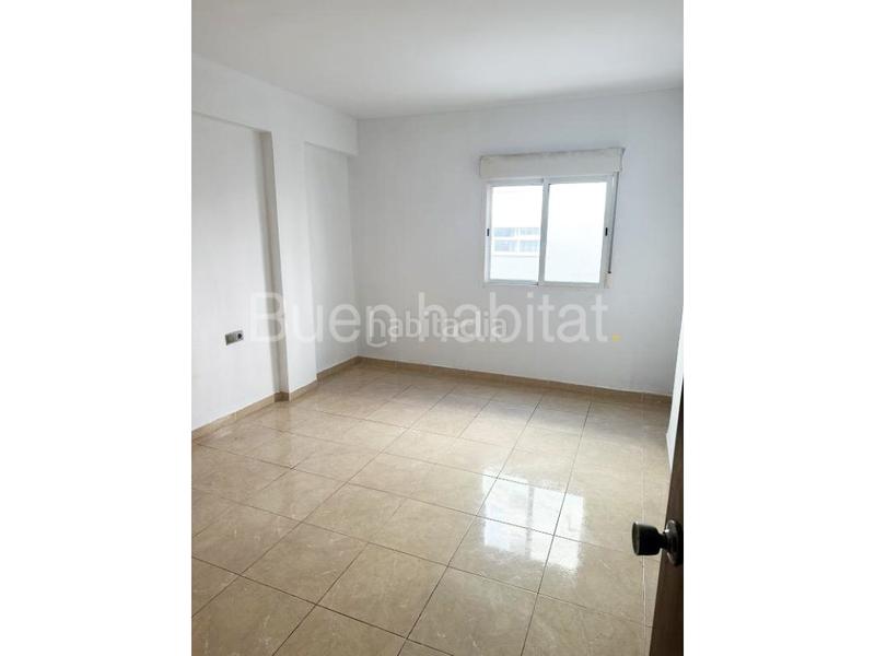 Foto ad97f055-7752-4d2a-b160-c9f3871b16fc. Piso en calle n sra paciencia 107 viso en venta en Oropesa del Mar