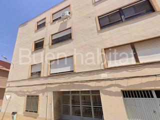 Appartement  Calle serretes 2. Piso de 3 habitaciones en sant joan de moró  solo 83.000