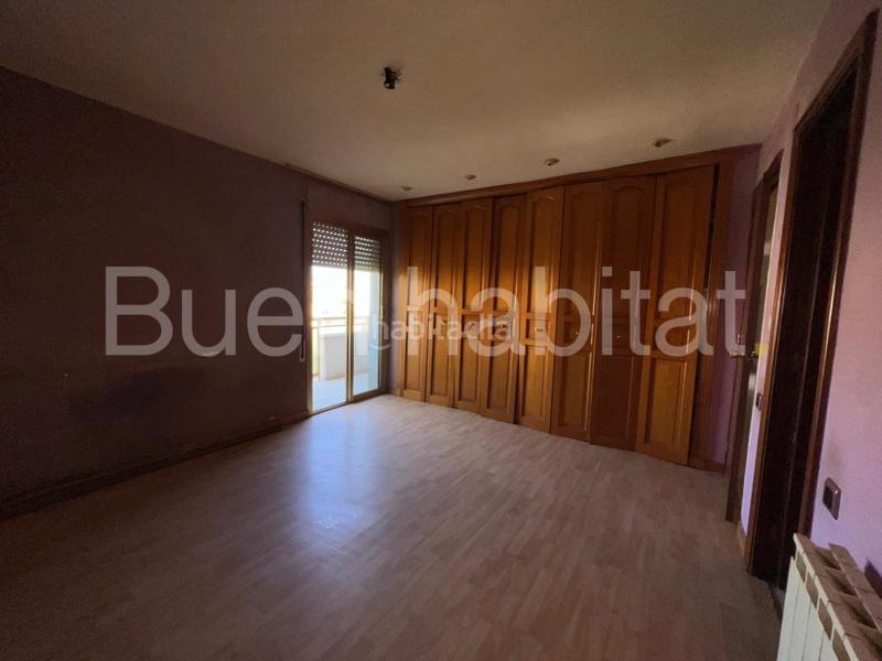 Foto b43eef7d-bd6c-4528-a262-93934a2102f0. Flat in calle alcalde joan bertran 38 in Ponent Reus