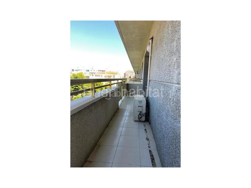 Foto b9ae8c6d-1ecb-47d5-90b6-be55ac6337dc. Flat in calle alcalde joan bertran 38 in Ponent Reus