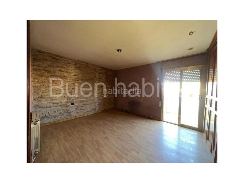 Foto fa0a41ed-3d56-4b95-8afa-927361ba54ac. Flat in calle alcalde joan bertran 38 in Ponent Reus