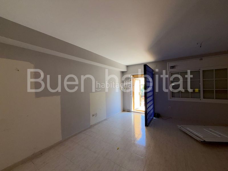 Foto 9a43cf01-7d3a-4f90-a695-648a344136db. Casa adossada amb aparcament piscina a Calafell poble Calafell