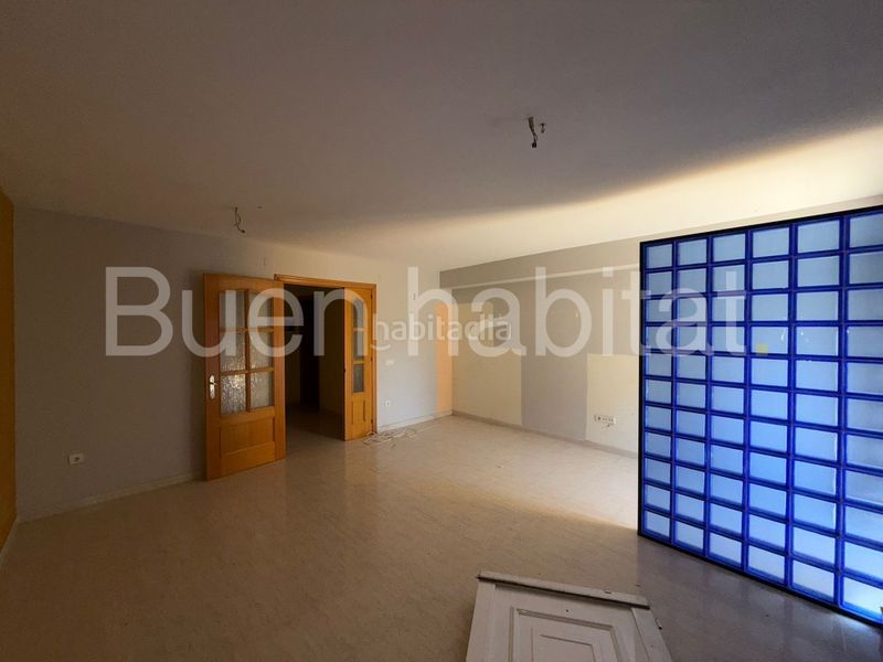 Foto b002262f-304d-49da-b792-be11f362187d. Casa adossada amb aparcament piscina a Calafell poble Calafell