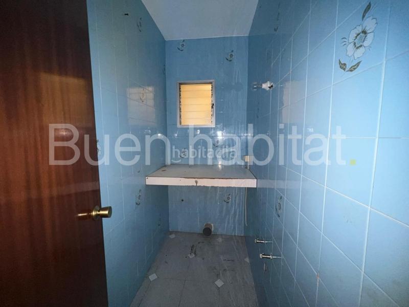 Foto 0a4586bc-0c59-4c18-9dc4-426f1430755e. Pis a calle industria 6 a Santa Bàrbara