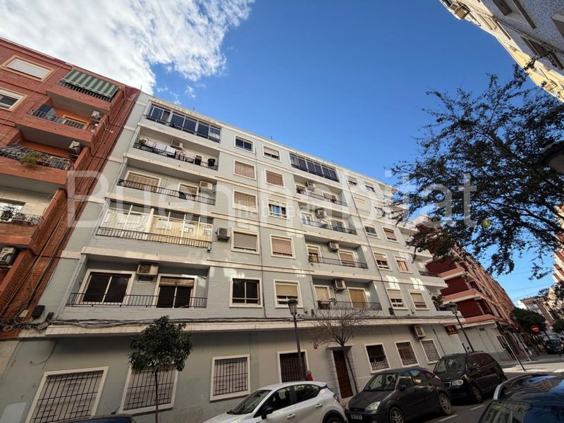 Foto 132f6538-f287-48f2-9473-c738eac7f8ab. Pis a calle padre viñas 88 a Els Orriols Valencia