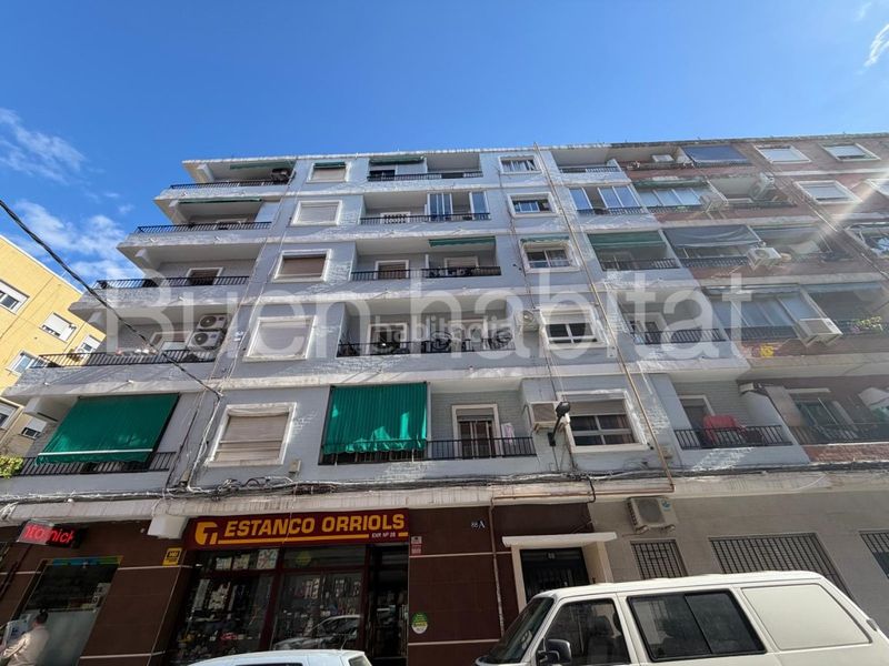 Foto 83186427-d1fe-4a58-9325-3d94bf2e9b36. Pis a calle padre viñas 88 a Els Orriols Valencia