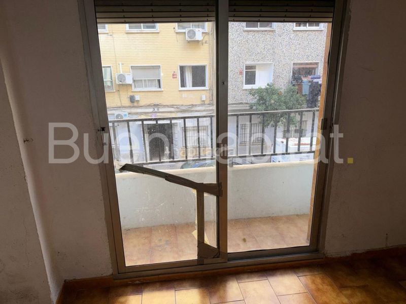 Foto bd58f5ab-b434-4c43-80c8-5824a0ec9a80. Pis a calle padre viñas 88 a Els Orriols Valencia