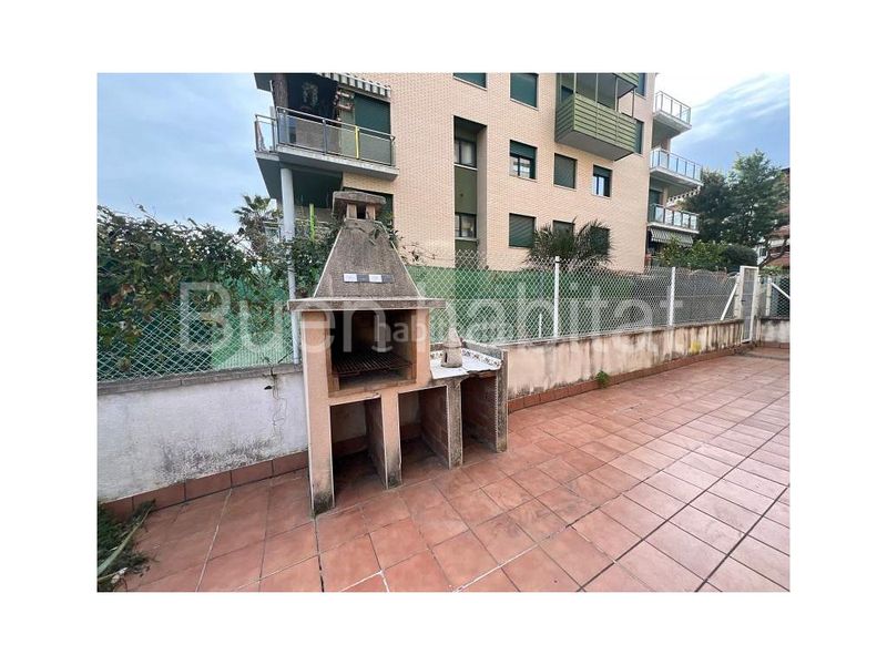 Foto 4177fdb3-b41c-423e-a5bc-e3f341b3eb5c. Pis a calle tarragona de 21 a Centre Salou