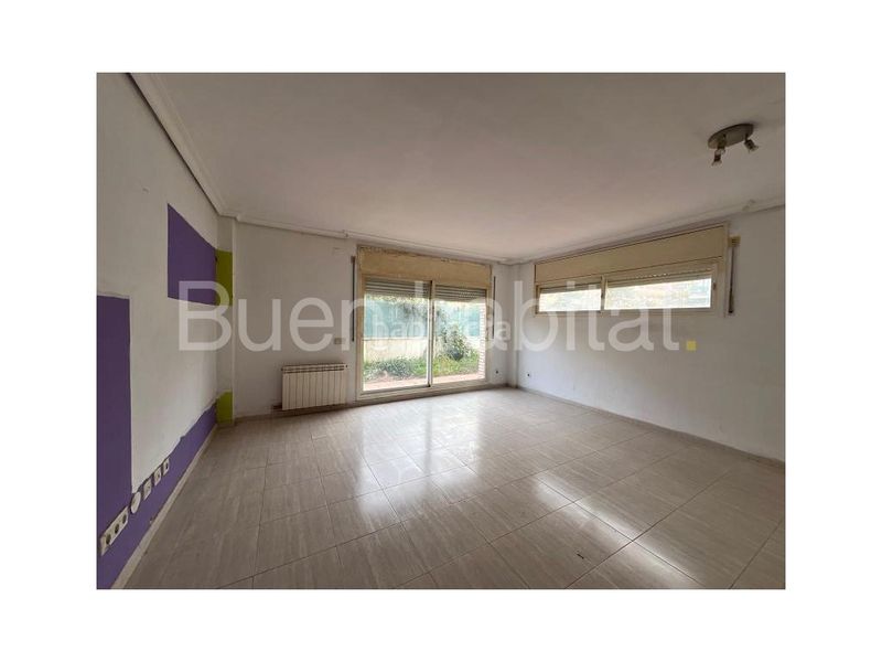 Foto b457d136-ebdf-4a44-ae3c-2d923b49c68d. Pis a calle tarragona de 21 a Centre Salou