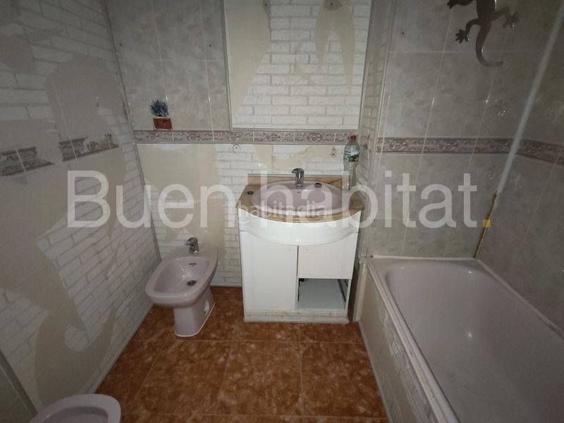 Foto 444ec2fb-b4f2-4bf0-a0ca-a7e38a3beedf. Pis a Alcora (l´)