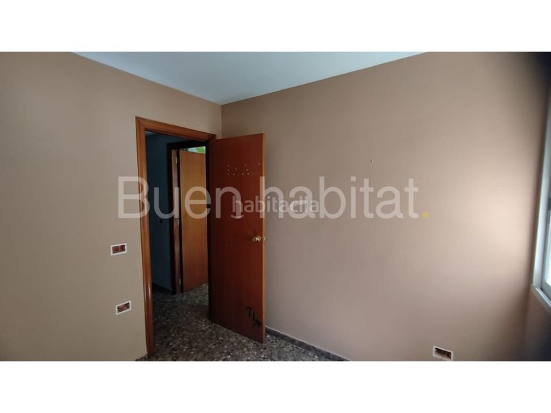 Foto f2e11104-7ddd-4929-a252-b1781aa6706a. Pis a Alcora (l´)