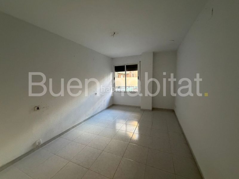 Foto a3115e43-c207-46d6-8829-2c4cb7e9d848. Pis a calle pont (del) 50 a Casco Urbano Vinaròs