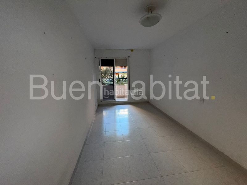 Foto d76c616f-0850-48c7-b80a-815c9f12faf3. Pis a calle pont (del) 50 a Casco Urbano Vinaròs