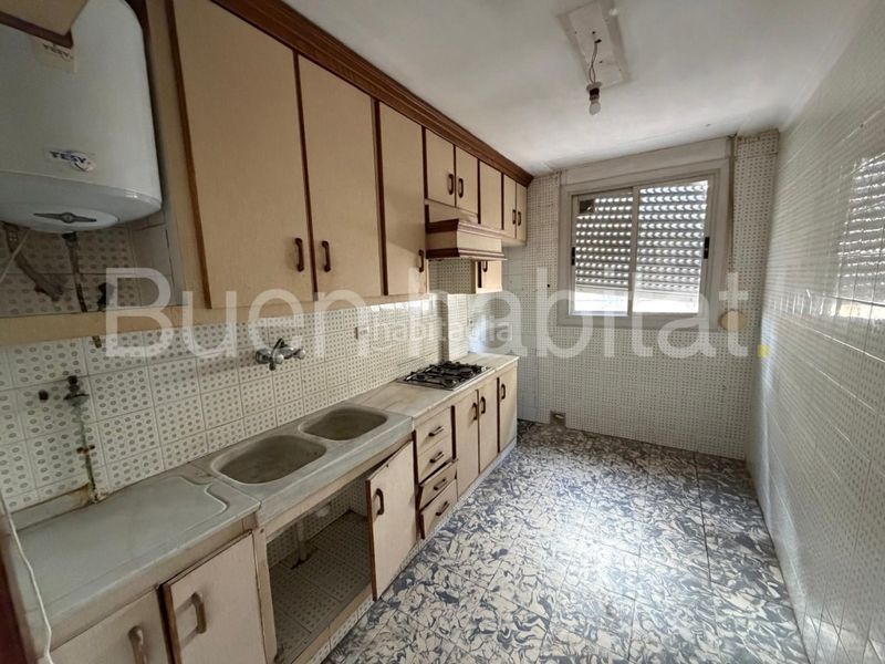 Foto ca6811ac-a6d1-4198-87b3-c629f02650f0. Pis a calle labranza 14 a Llombai Burriana