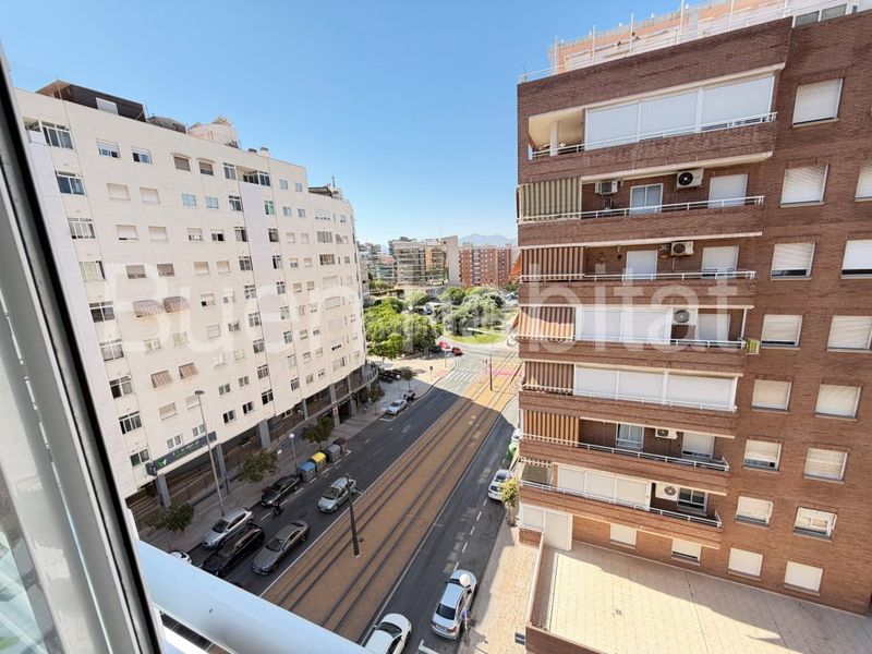 Foto 71a6b82e-92a8-45e7-b075-a08c8d4edb4f. Pis amb aparcament piscina a Albufereta Alicante