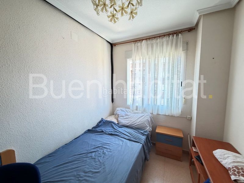 Foto db2f3d0d-bb95-4260-a860-0862e98b1b97. Pis amb aparcament piscina a Albufereta Alicante