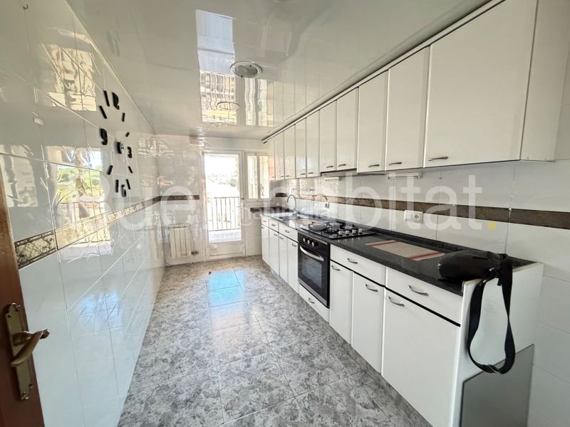 Foto 84333d53-2ab5-4f11-a888-918b086a4c47. Ático atico duplex en venta. rubi. en Ca n´Oriol Rubí