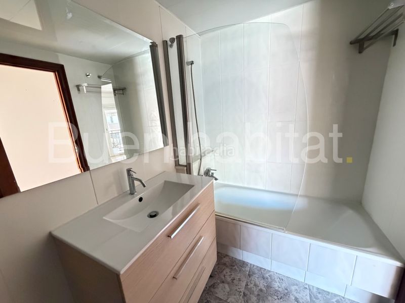 Foto 9bbb080d-9417-4cb1-a7d0-4c58c2958982. Ático atico duplex en venta. rubi. en Ca n´Oriol Rubí
