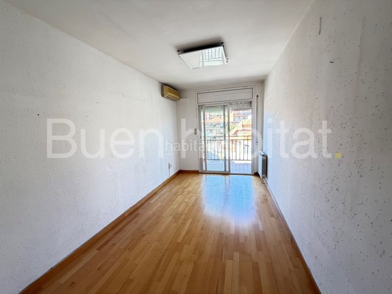 Foto f36b1e31-32a8-453f-9aa8-e5af0c213614. Ático atico duplex en venta. rubi. en Ca n´Oriol Rubí