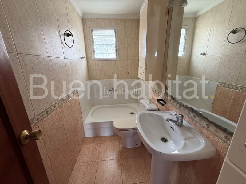 Foto 41a4f26e-87ab-4bb3-ab50-7f0657efc623. Pis a Ayuntamiento - El Salvador Godella