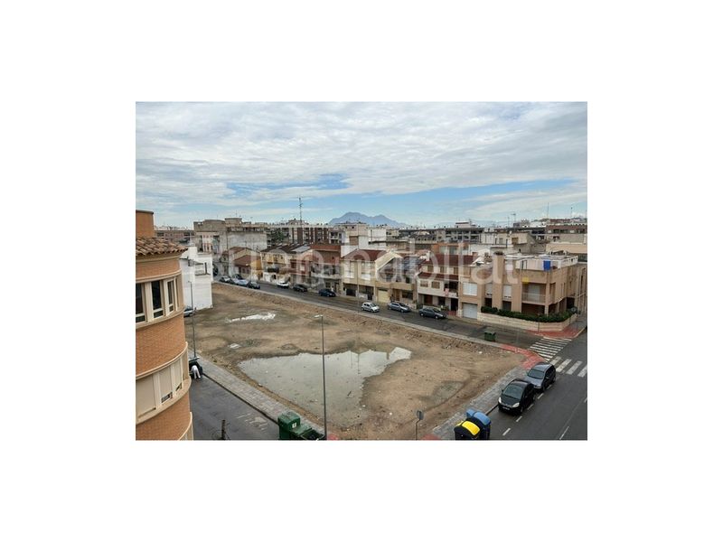 Foto 1c67a305-e407-4a0d-9285-7d47f8198b06. Pis a Almoradí