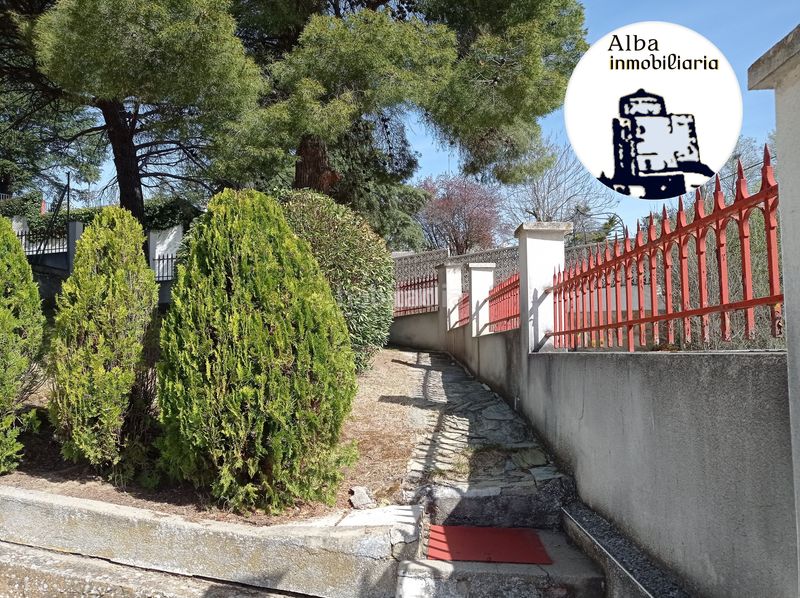 Foto 623d9af0-6eca-4011-b77a-1c3bd87cbf74. Chalet  independiente en Alba de Tormes