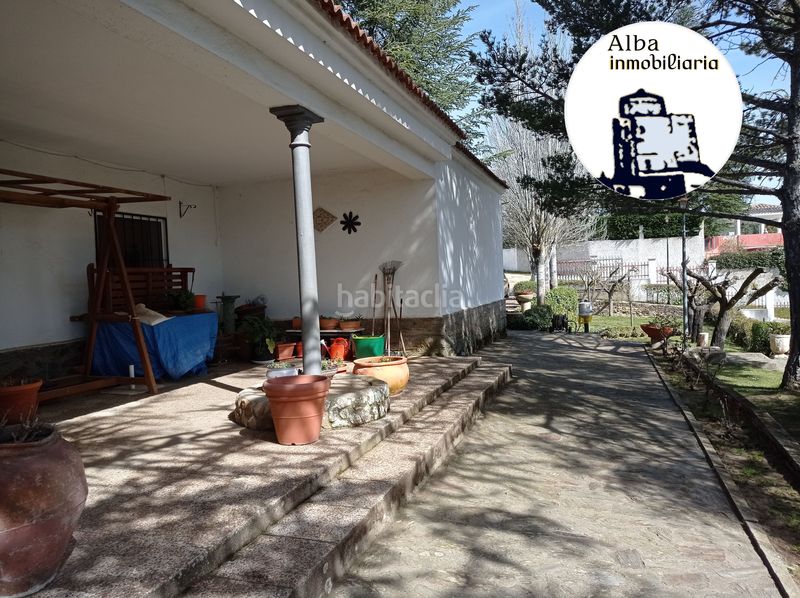 Foto 8d599325-2599-40d1-b242-39e2ae0e4544. Chalet  independiente en Alba de Tormes