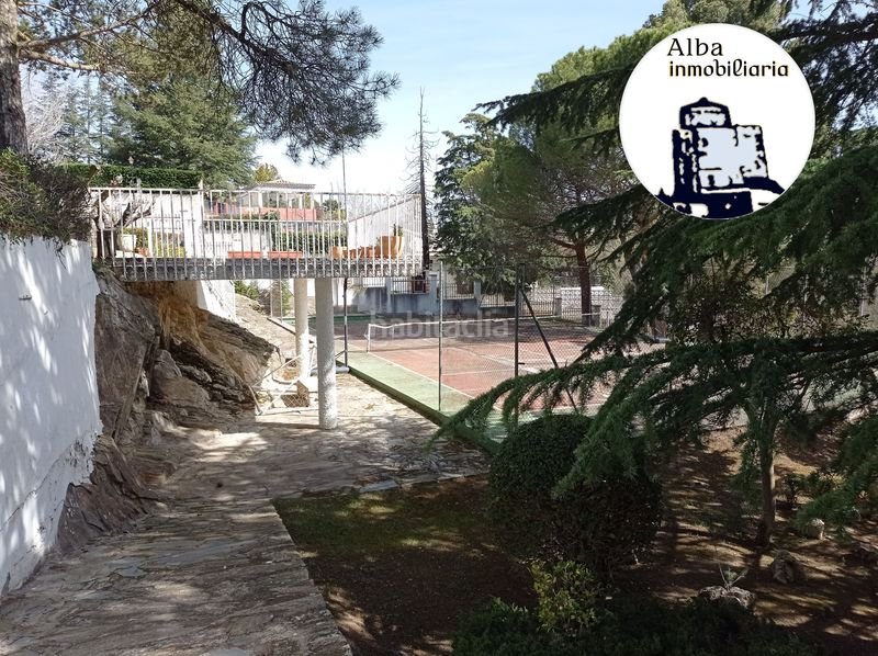 Foto d6be4bf6-ec02-4893-86c1-889d1558c0e0. Chalet  independiente en Alba de Tormes