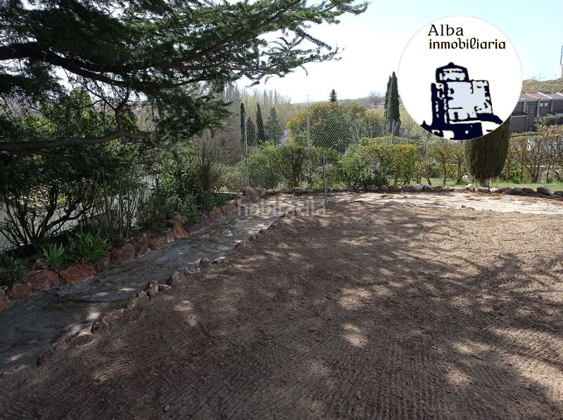 Foto f48a0a73-d474-446f-9c13-8e6b92b30aa1. Chalet  independiente en Alba de Tormes