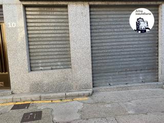 Lloguer Local Comercial a Calle garcías 10. Local en alquiler