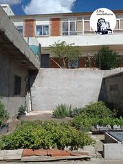 Industrial building in Calle el regato 9