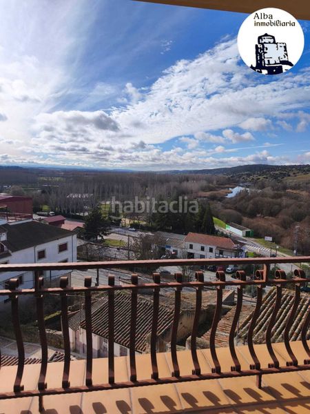 Foto fe4ee6e0-3d8f-4f88-94f3-1564f762ca80. Chalet in paseo terrero 4 in Alba de Tormes