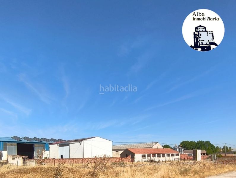 Foto f23335ac-2315-4ac4-b603-ced7157558a6. Area edificabile industriale in calle arrabal del sextil 4 in Valdecarros