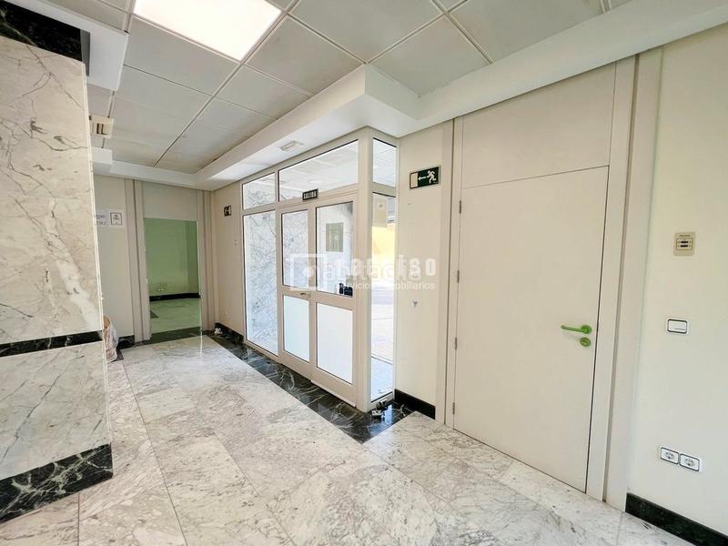 Foto 1349c2a6-a72b-42bf-a550-e5554c5b56b6. Business premise in El Palo Málaga