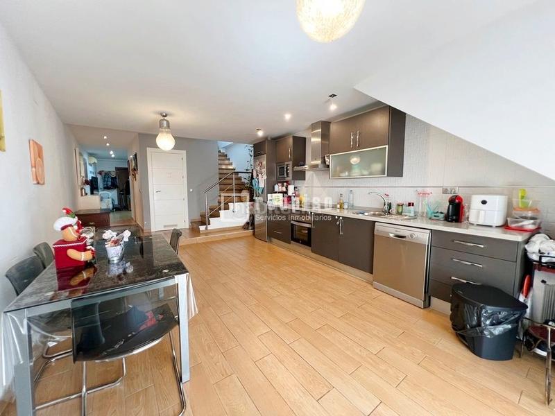 Foto 22c7d9de-9251-4200-9ee8-0aa29eb37a34. Casa in El Palo Málaga