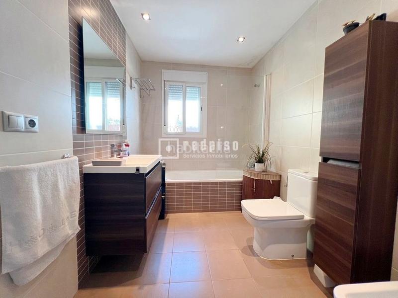 Foto 79d10ca5-4a50-4147-99f0-10f37e261c9e. Casa in El Palo Málaga