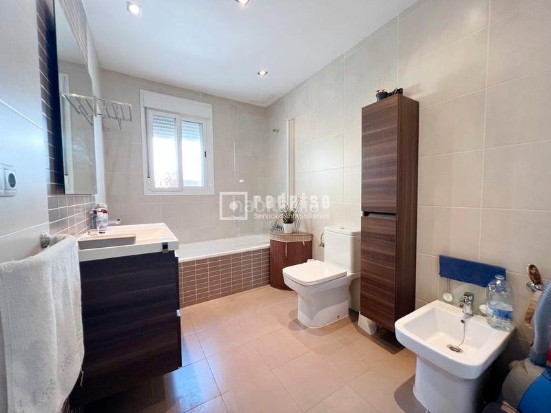 Foto 83c7dbe8-1e73-43db-afe8-3383e17fdf00. Casa in El Palo Málaga