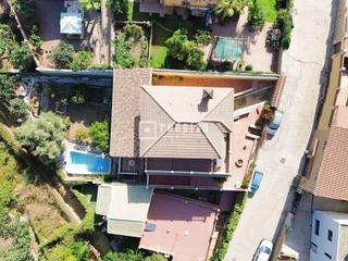 Chalet in Jarazmin. Chalet independiente en jarazmin, malaga