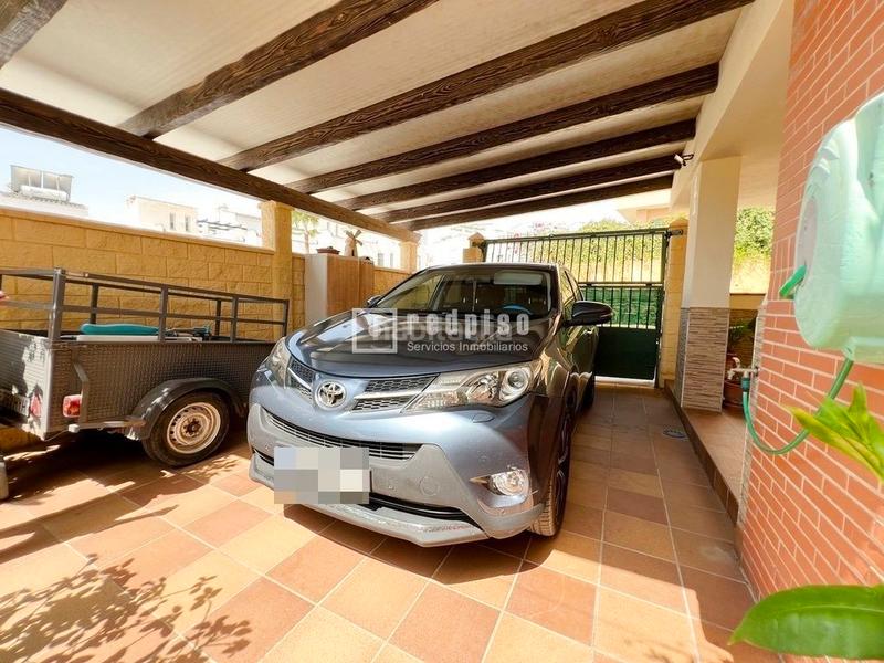 Foto 495869ef-8847-4033-921d-34a7e47528c6. Chalet con parcheggio piscina in Añoreta Golf - Paraíso del Sol Rincón de la Victoria